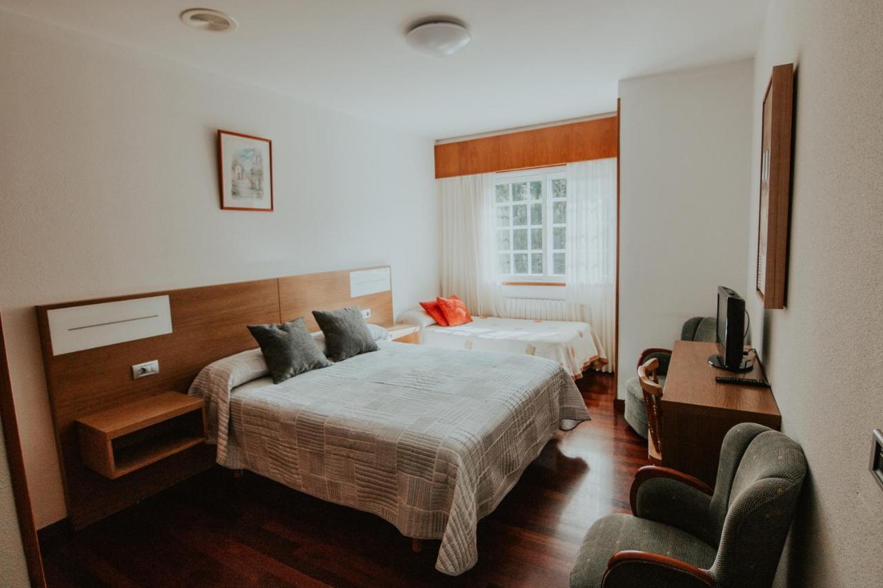 Hotel A Veiga Samos Zewnętrze zdjęcie