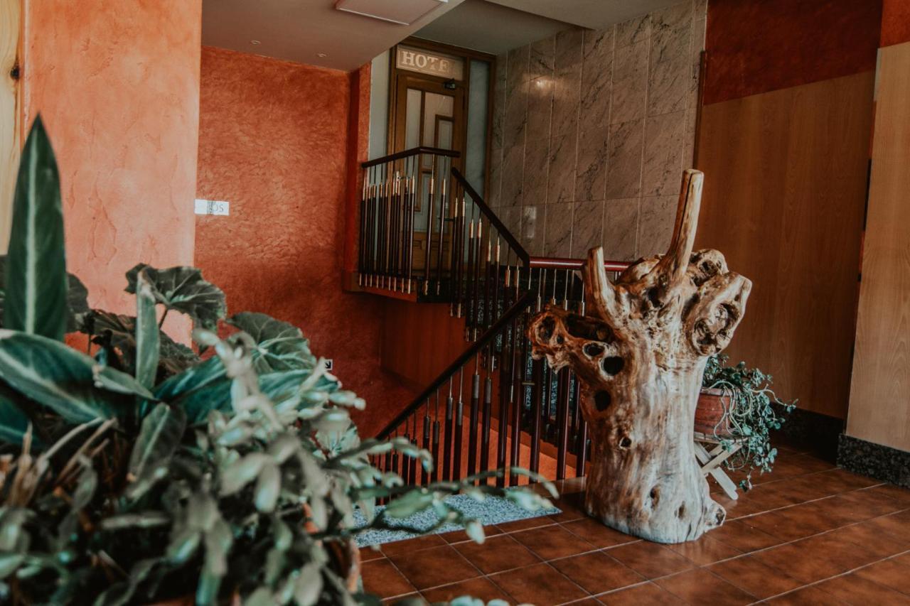 Hotel A Veiga Samos Zewnętrze zdjęcie