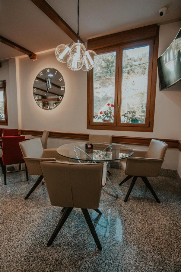 Hotel A Veiga Samos Zewnętrze zdjęcie