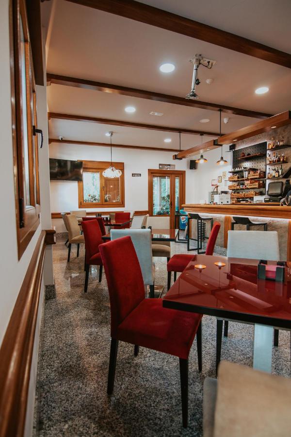 Hotel A Veiga Samos Zewnętrze zdjęcie